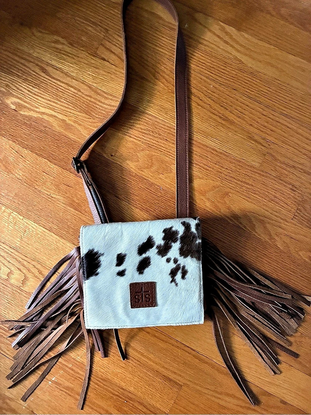 Sakroots Crossbody Fringe Bag in Blue & Brown